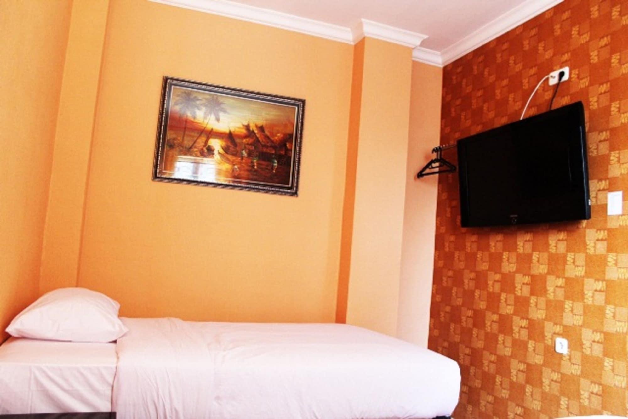 Twins Hotel Jakarta Exterior photo